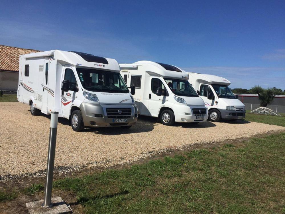 Vente camping-car à Barbezieux-Saint-Hilaire