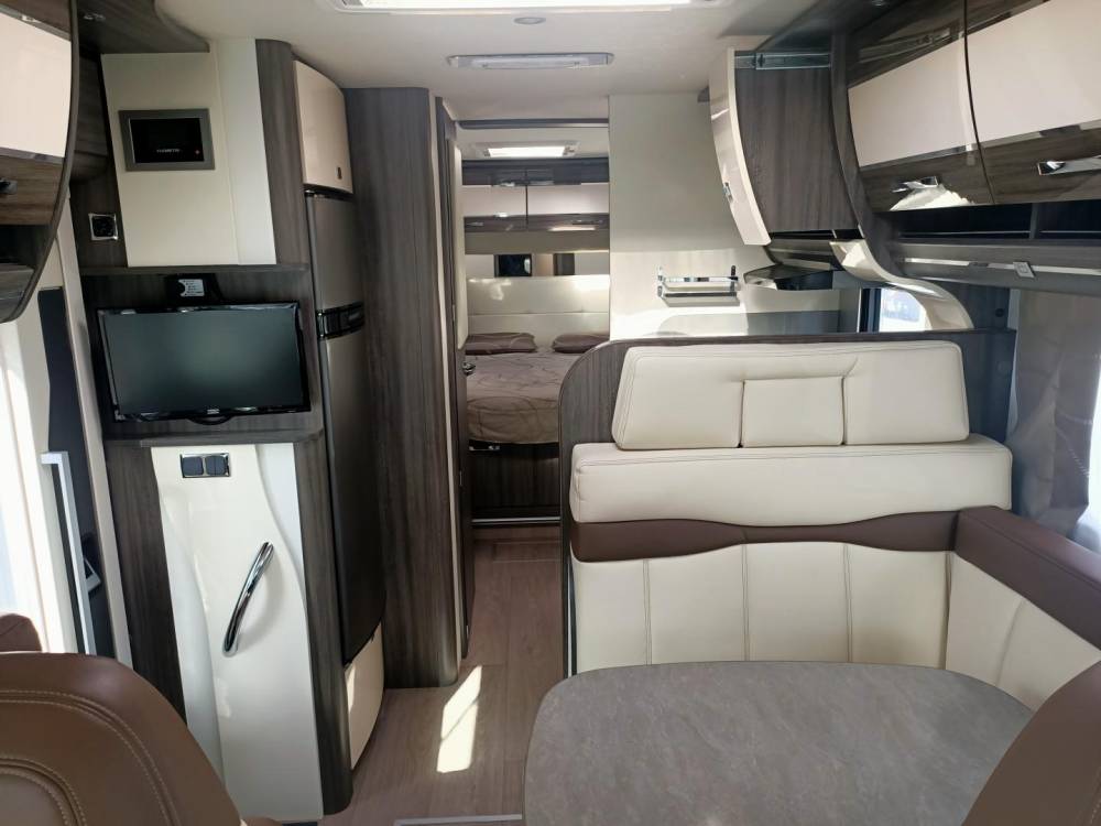 Camping car  Florium wencester 74 LMS interieur